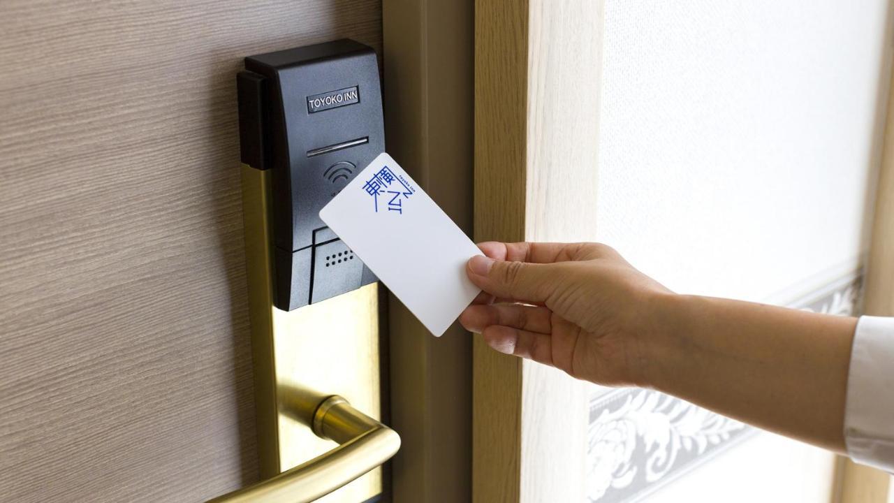 Toyoko Inn Kanazawa Kenrokuen Korimbo Eksteriør billede