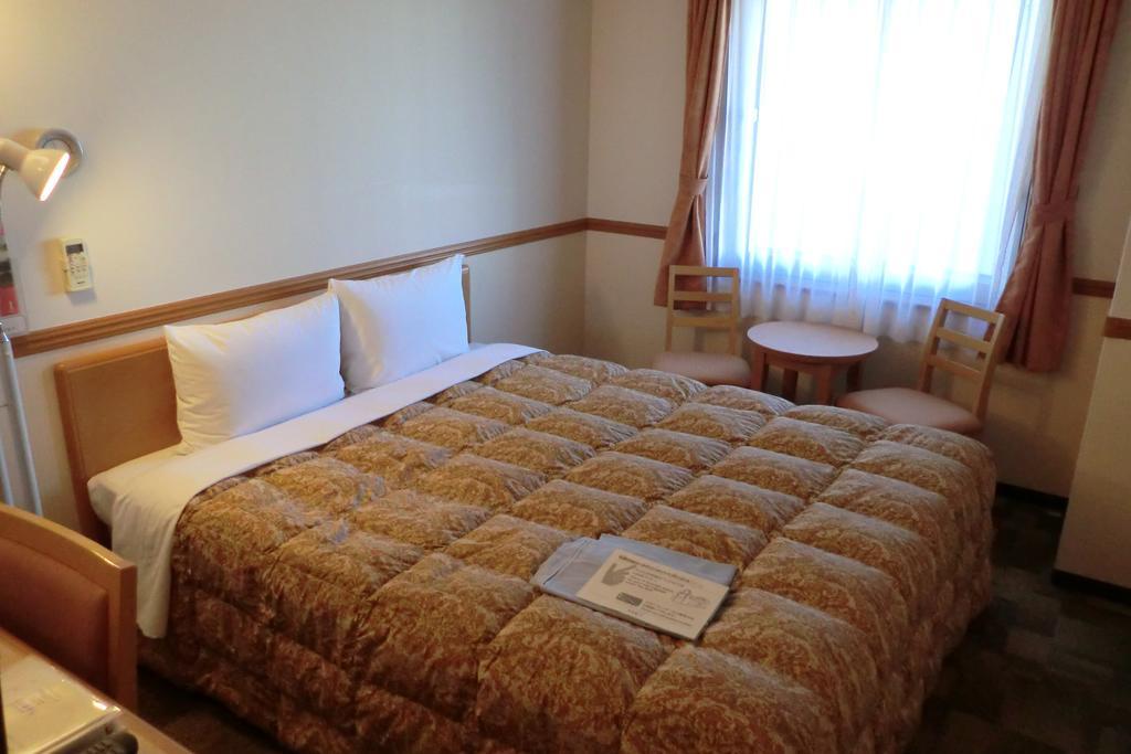 Toyoko Inn Kanazawa Kenrokuen Korimbo Eksteriør billede